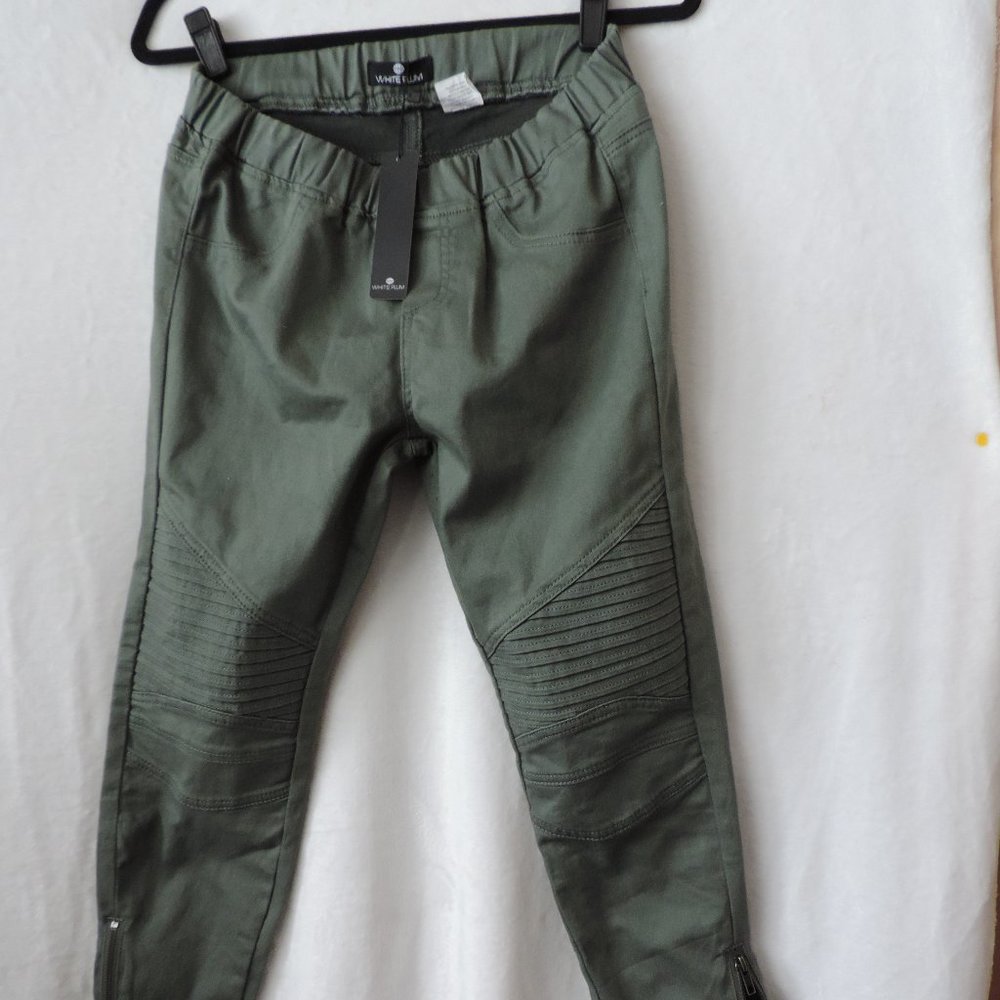 NWT White Plum Olive Pants